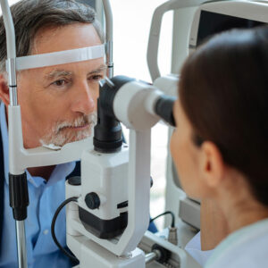 Common signs of poor eye health due to high blood sugar