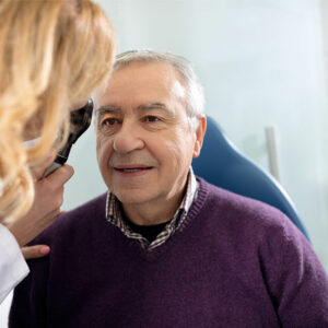 Signs of poor eyesight due to high sugar intake and diabetes