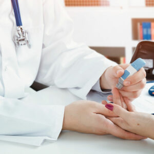 4 cancer symptoms that can worsen due to excessive sugar