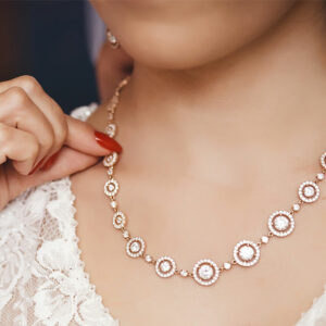 7 jewelry pieces every woman should invest in