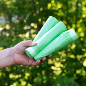 7 tips for using trash bags and cans effectively