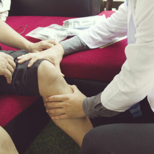 9 early osteoporosis signs that shouldn’t be ignored